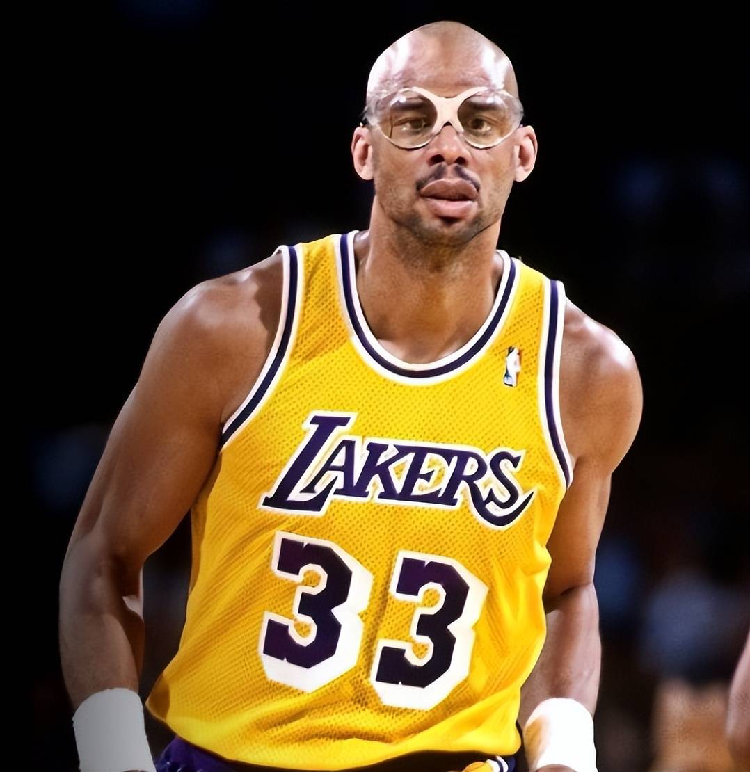 突破上篮时 突破上篮时